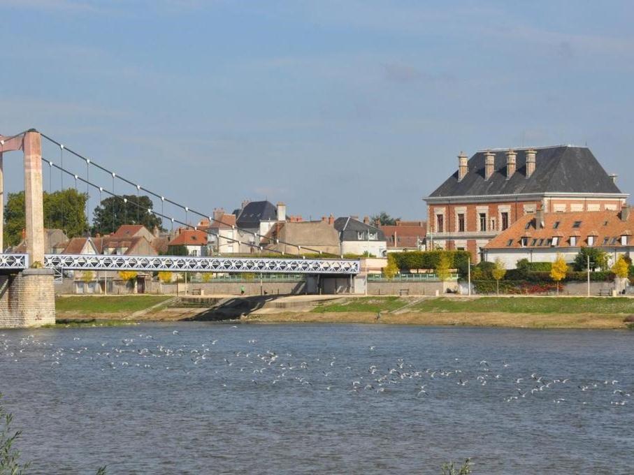 Готель Le Prieure Saint Agnan Cosne-Cours-Sur-Loire Екстер'єр фото